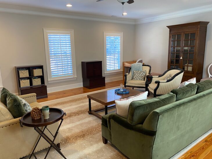 Upstairs Great Room with Wet Bar Area